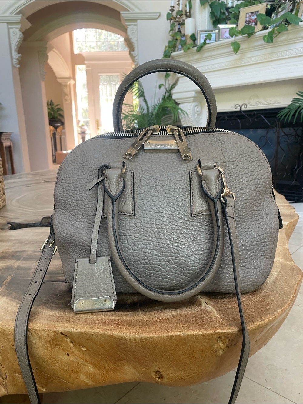 Burberry Buffalo hide leather pebbled toe way bag gold HW